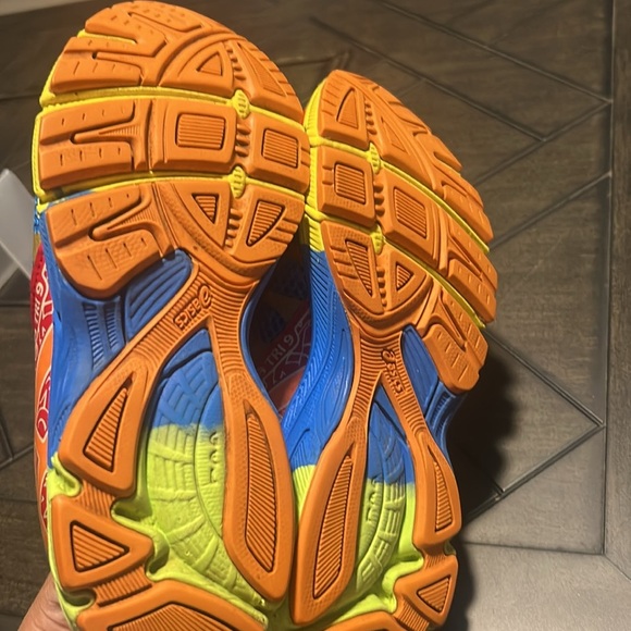 Asics Gel Noosa Tri 9 colorful leather and synthetic EU size 39 unisex running - Picture 11 of 11